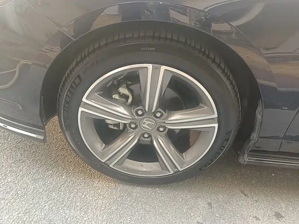 Honda Accord — миниатюра 23