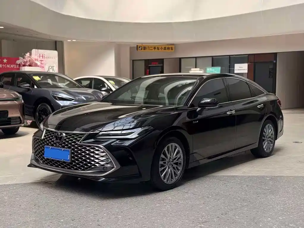 Toyota Avalon 2025