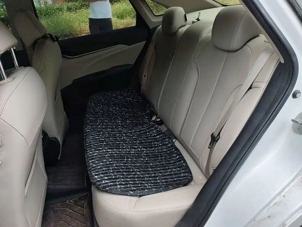 Buick Excelle — миниатюра 18