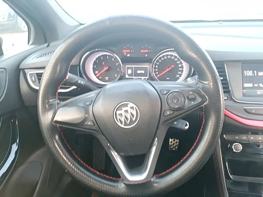Buick Verano — миниатюра 11