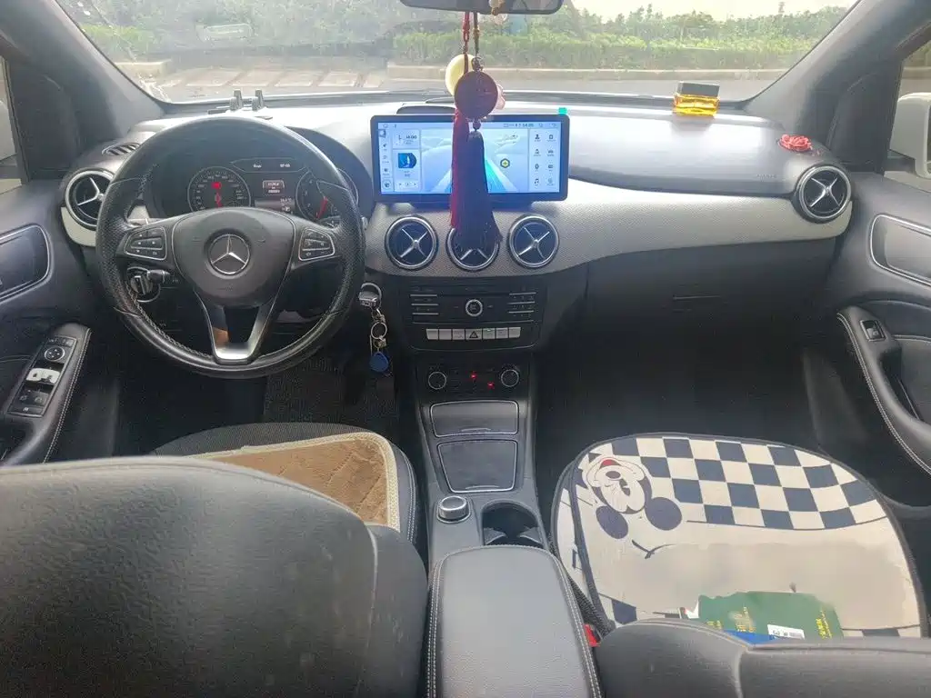 Mercedes-Benz B-Class — миниатюра 13