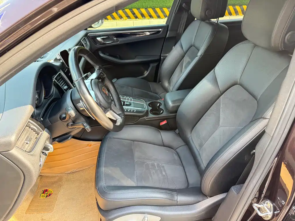 Porsche Macan 2017 Macan S 3.0T