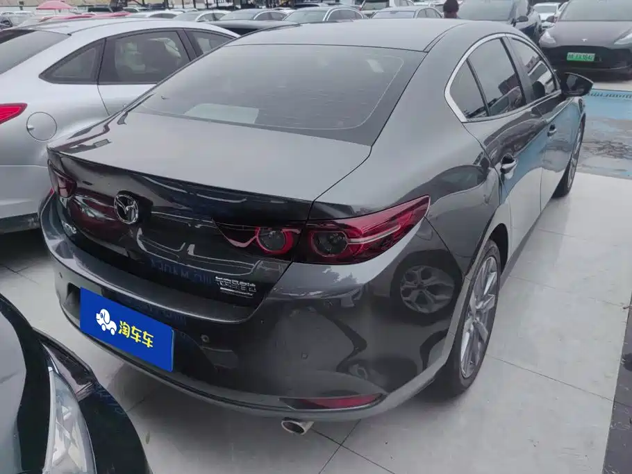 Mazda 3 Axela — миниатюра 3