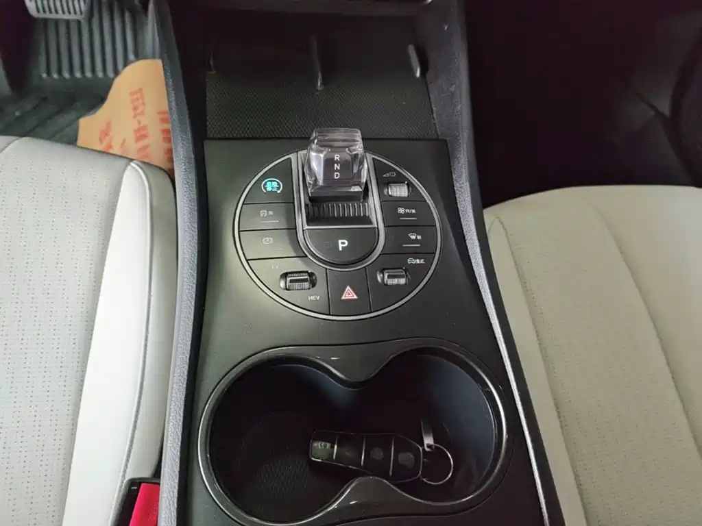BYD Seal 05 DM-i — миниатюра 14