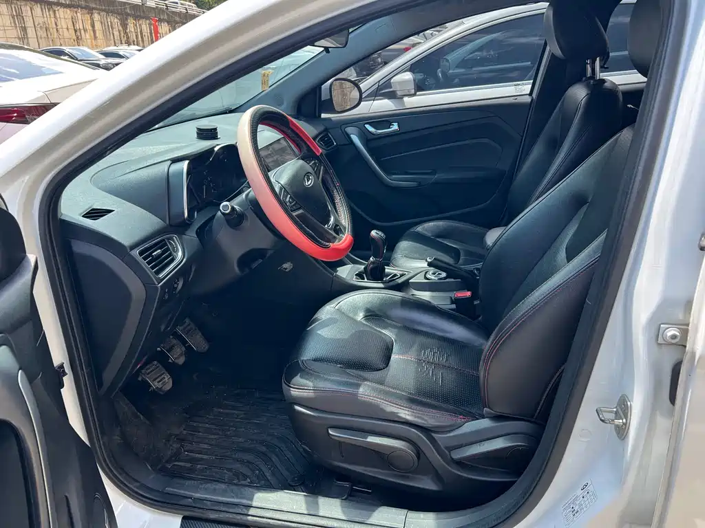 Chery Arrizo 5 — миниатюра 3