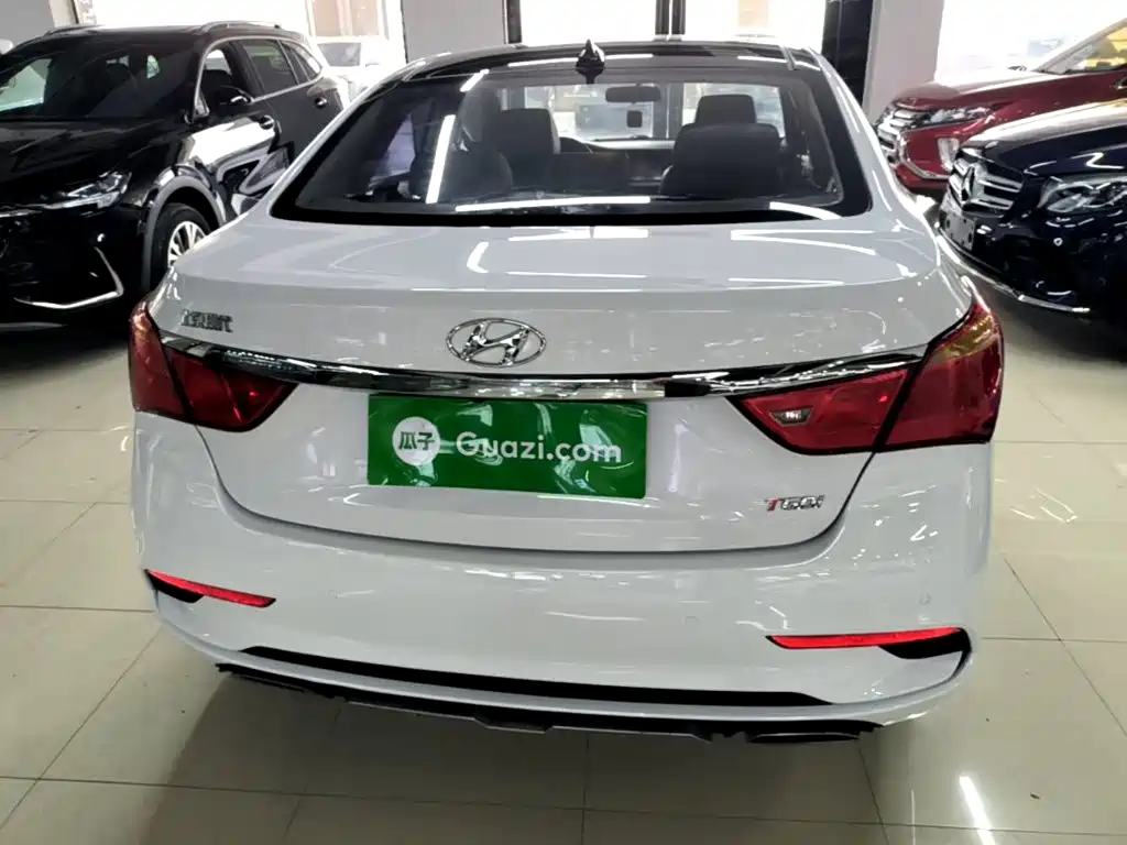 Hyundai Mistra — миниатюра 6