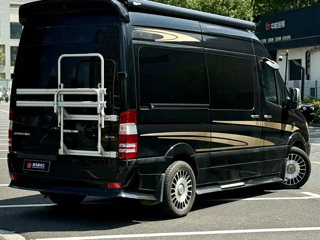 Mercedes-Benz Sprinter — миниатюра 13