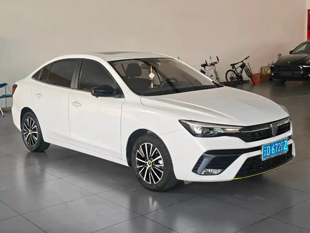 Roewe i5 — миниатюра 2