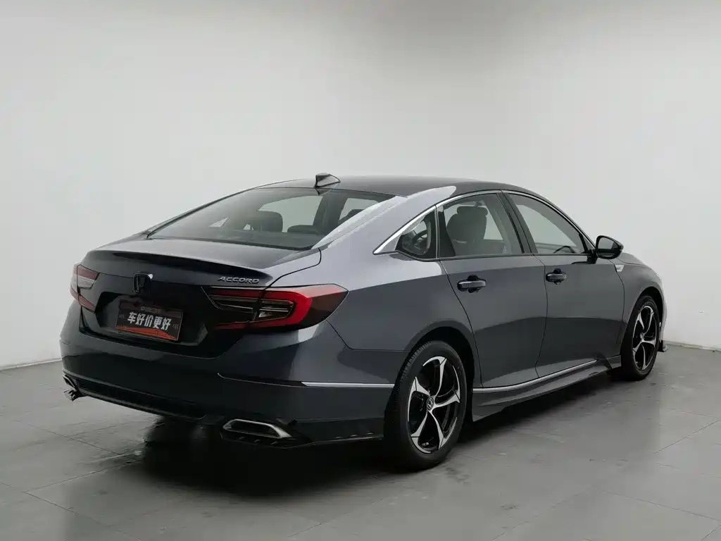 Honda Accord — миниатюра 2