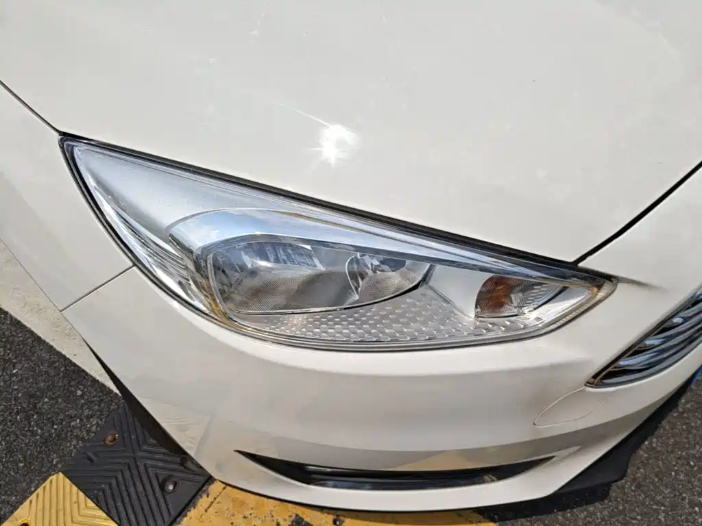 Ford Focus — миниатюра 11