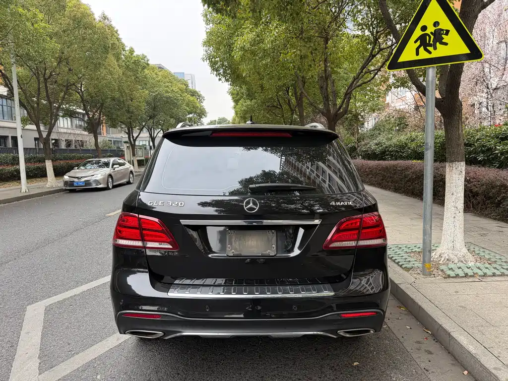 Mercedes-Benz GLE 2016 GLE 320 4MATIC