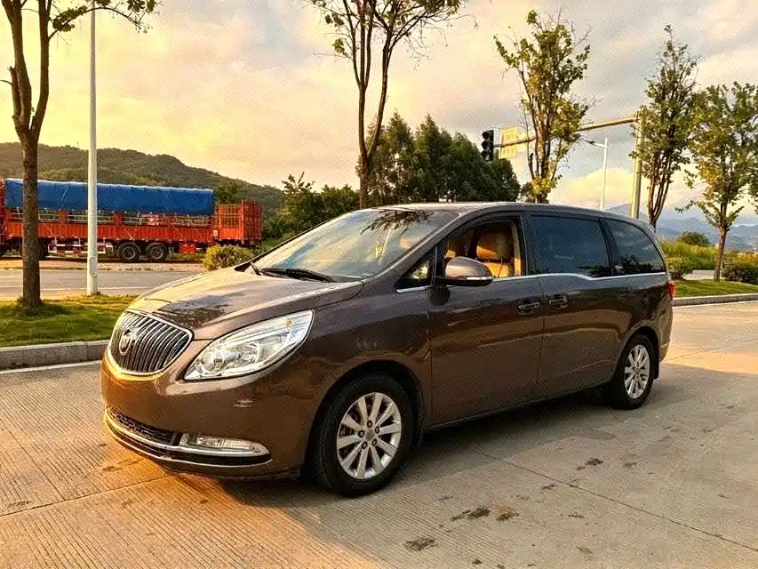 Buick GL8