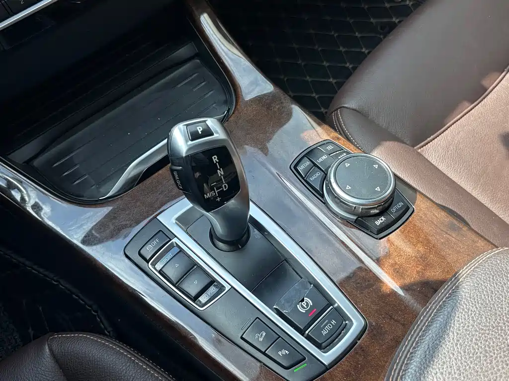 BMW X3 (Import) — миниатюра 5