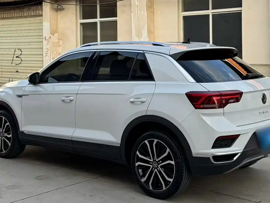 Volkswagen T-Roc — миниатюра 9