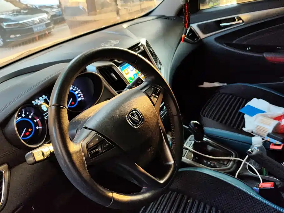 Changan Eado XT — миниатюра 15