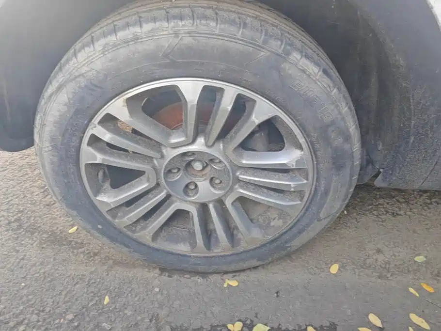 Qoros Qoros 5 — миниатюра 6