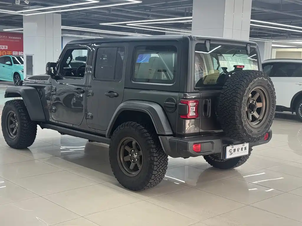 Jeep Wrangler — миниатюра 5