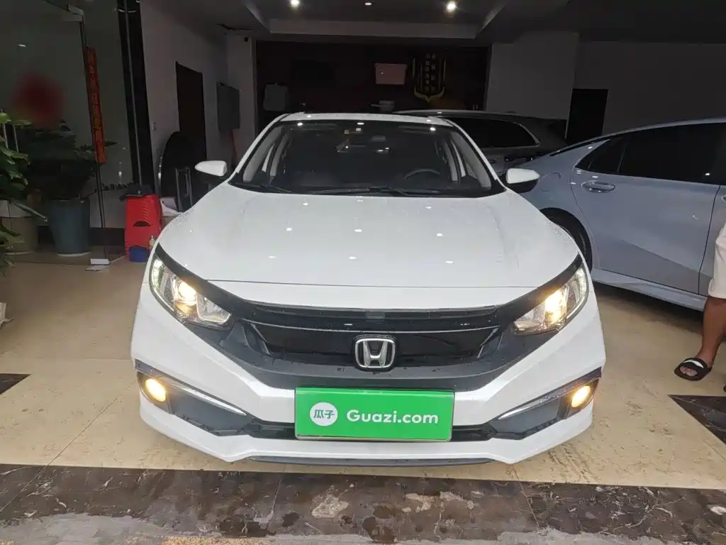 Honda Civic 2019 180TURBO CVT VI