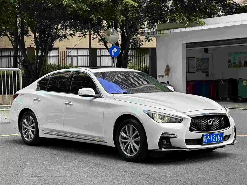 Infiniti Q50L — миниатюра 3