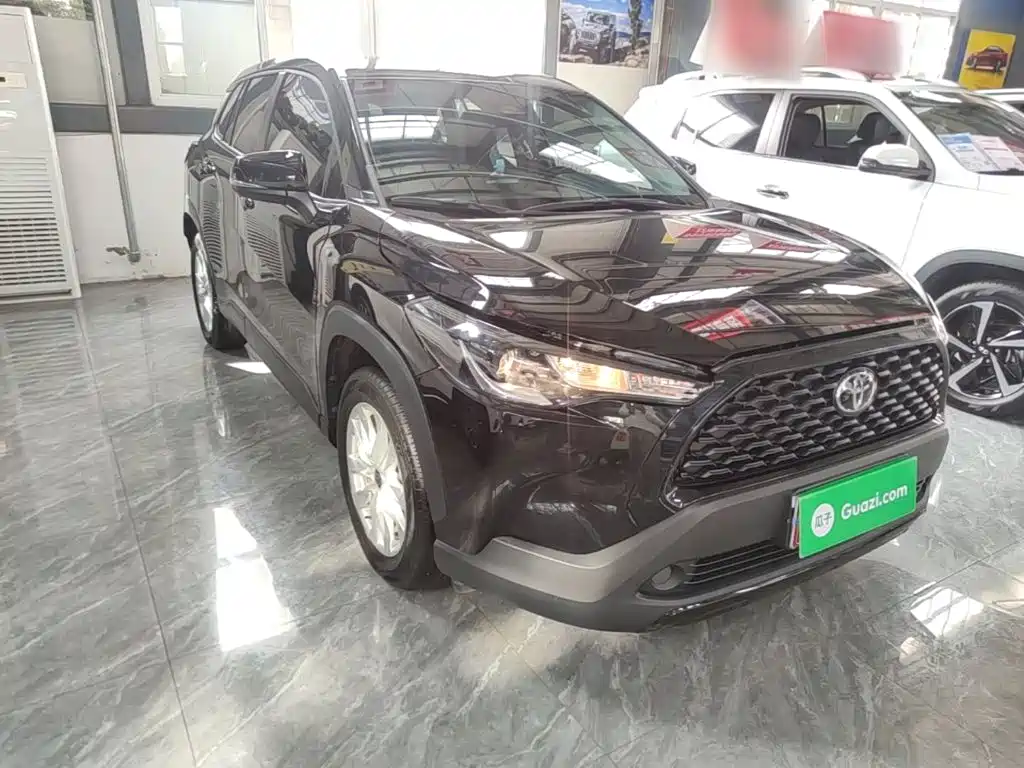 Toyota Corolla Cross — миниатюра 4