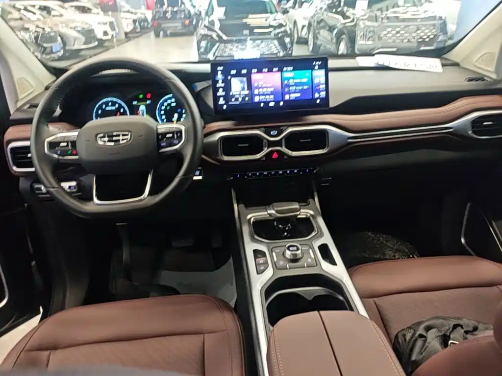 Geely Haoyue — миниатюра 10