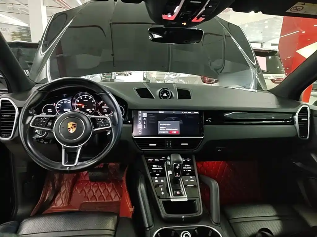 Porsche Cayenne — миниатюра 10