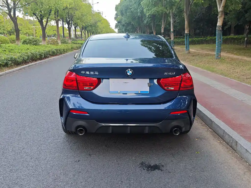 BMW 1 Series — миниатюра 11
