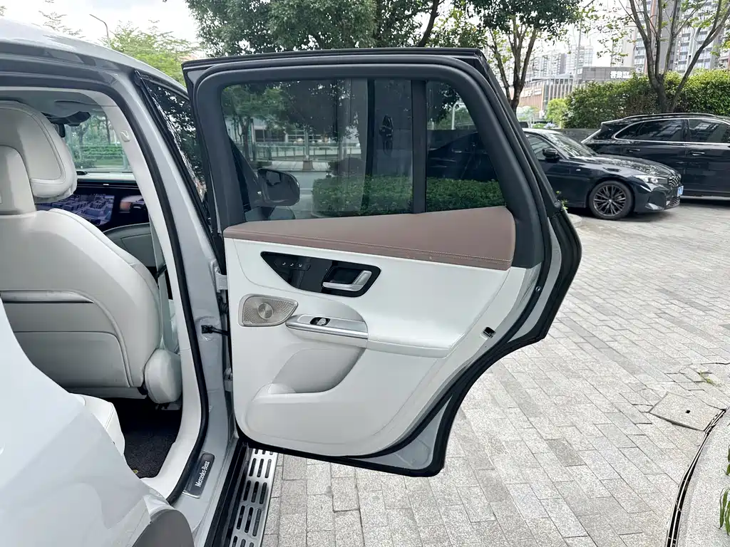 Mercedes-Benz EQE SUV 2024 500 4MATIC Flagship