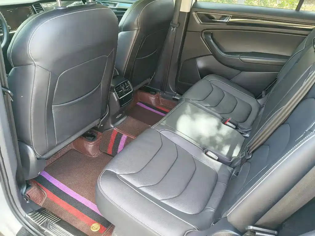 Skoda Kodiaq — миниатюра 9