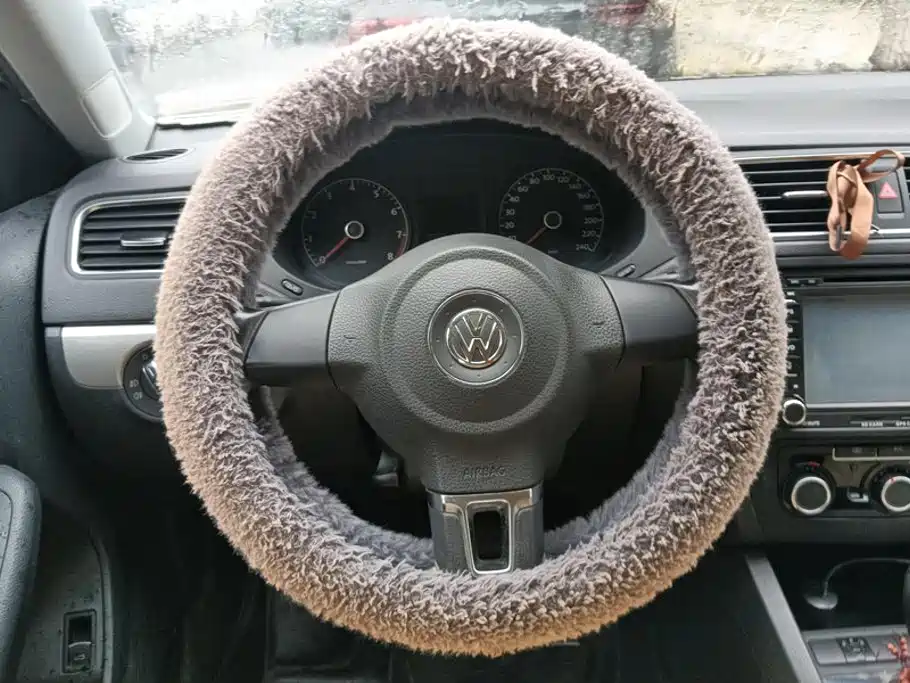 Volkswagen Sagitar — миниатюра 15
