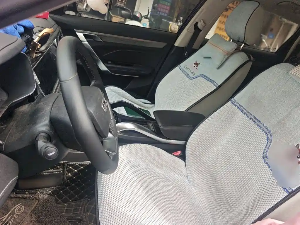 Geely Boyue — миниатюра 11