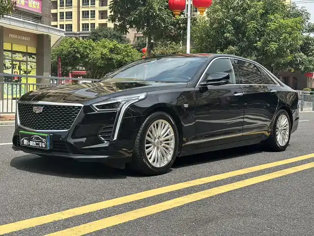 CADILLAC CT6