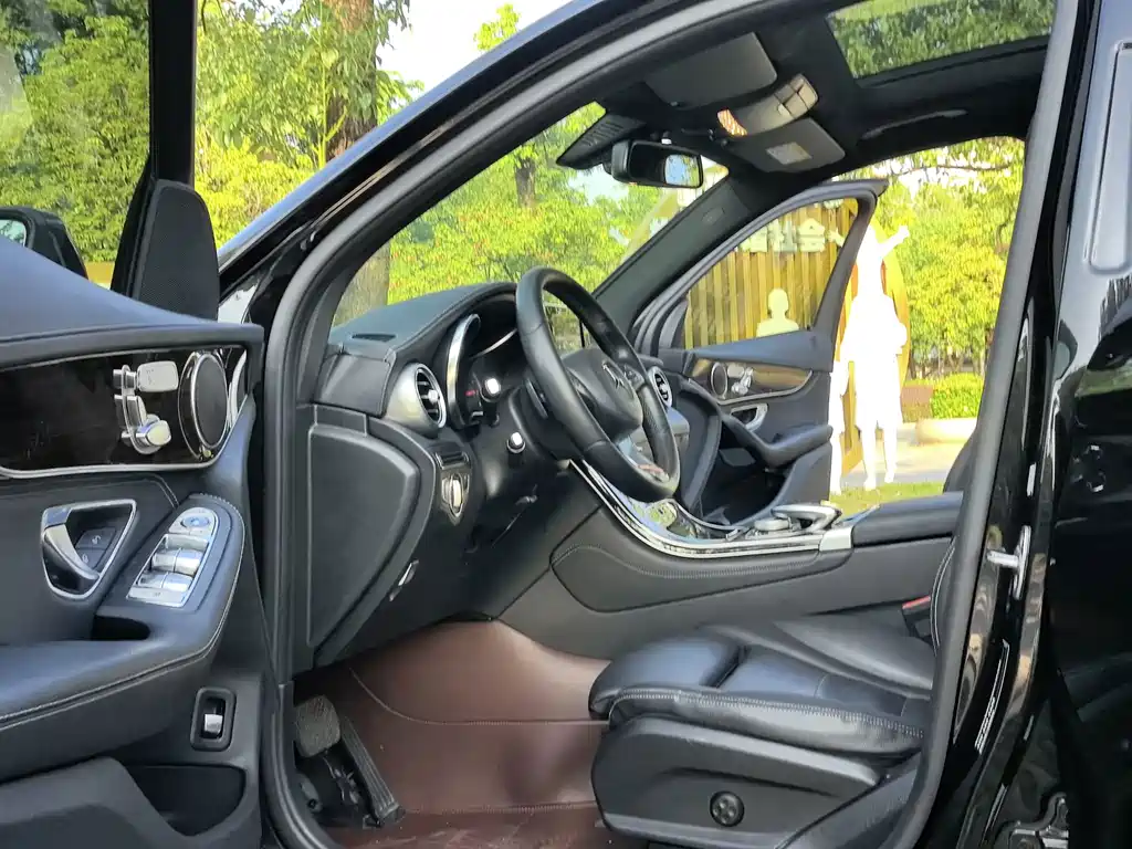 Mercedes-Benz GLC — миниатюра 6