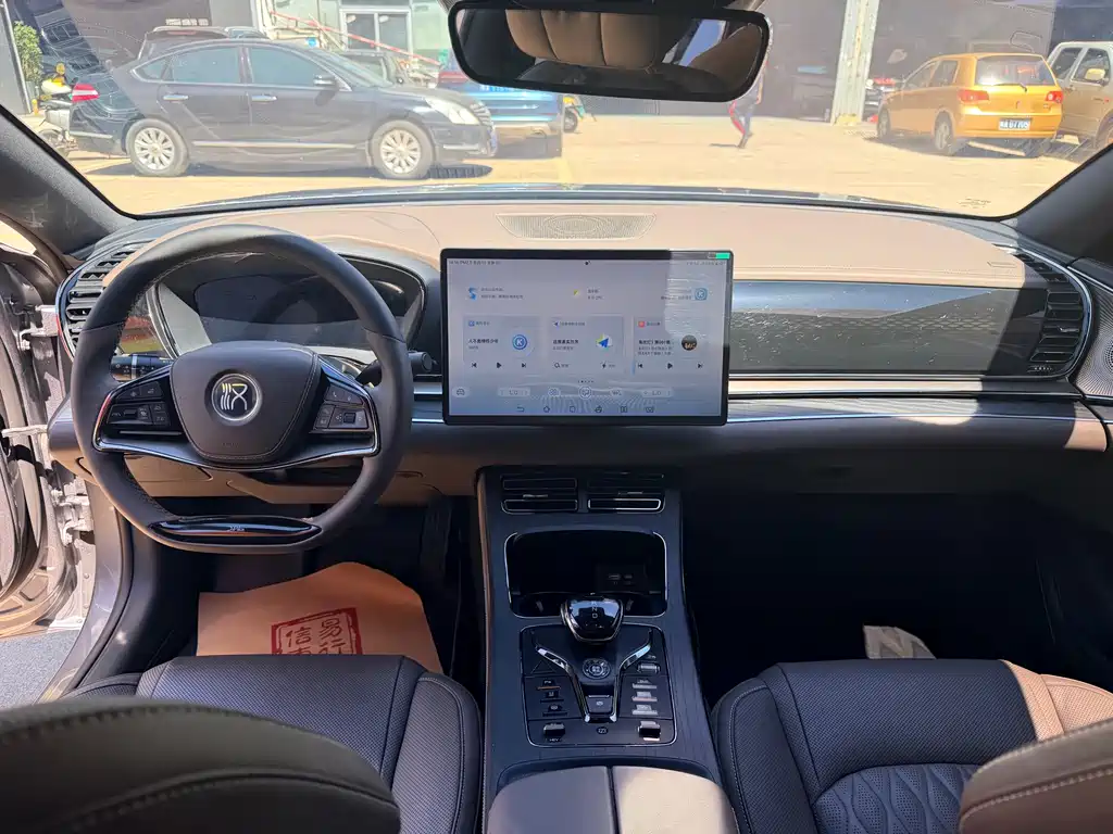 BYD Han — миниатюра 4