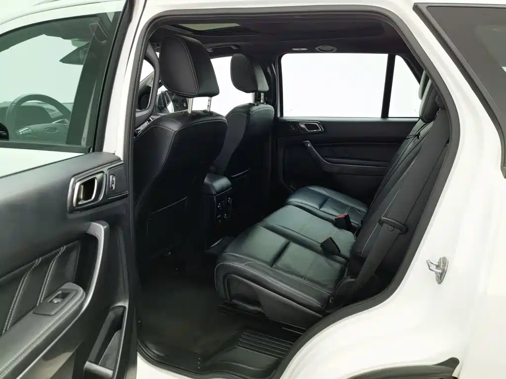 Ford Everest — миниатюра 15