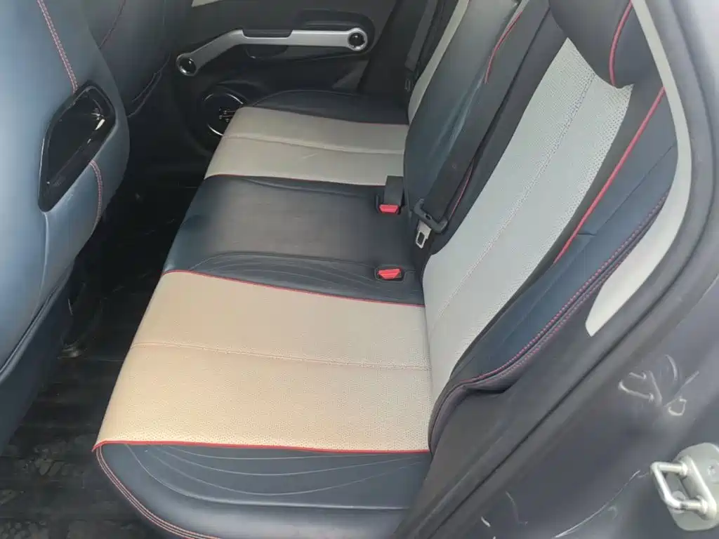 BYD Yuan Plus — миниатюра 17
