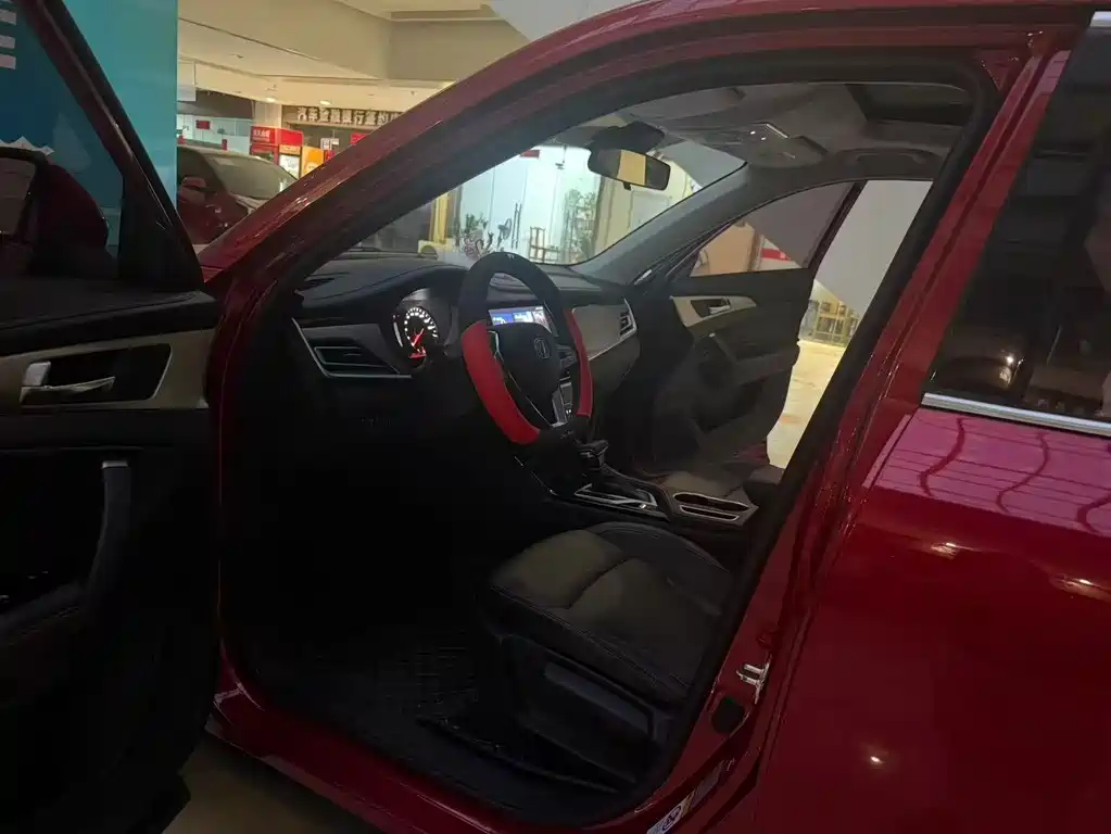 Changan CS35PLUS — миниатюра 7