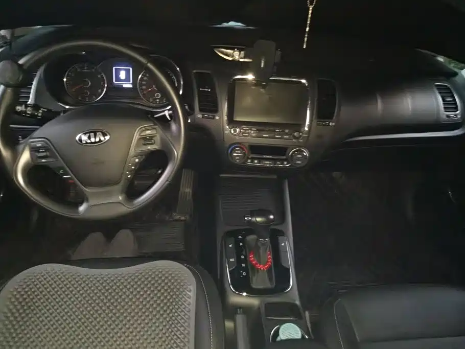Kia K3 — миниатюра 12