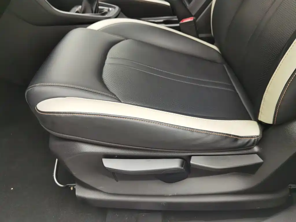 Baojun 360 — миниатюра 20