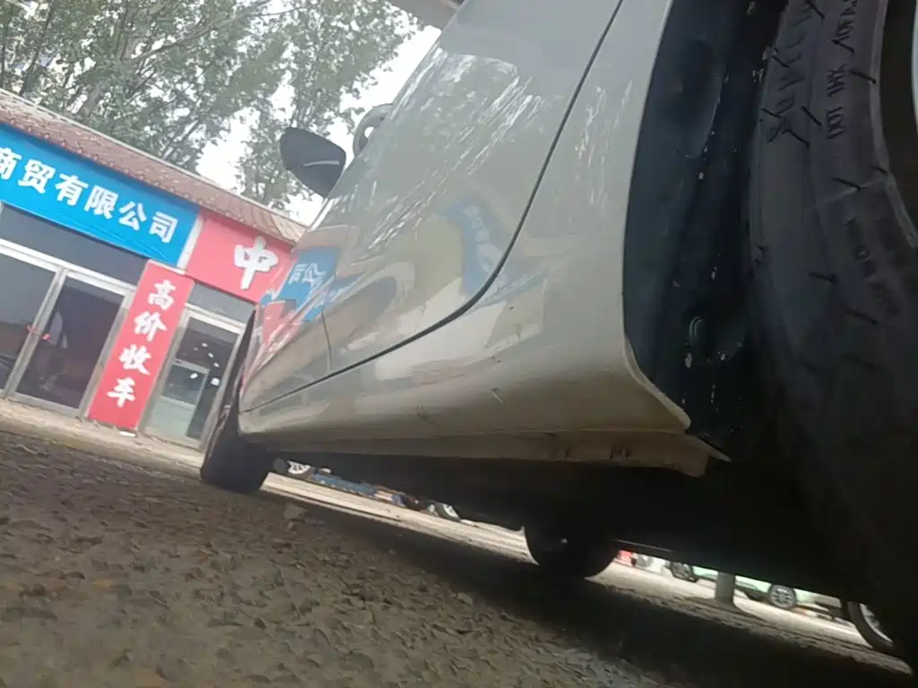 Roewe i5 — миниатюра 22