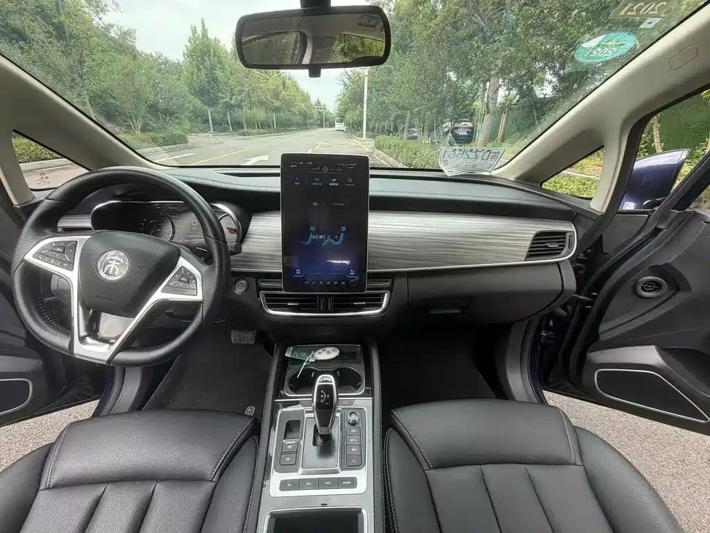 BYD MAX New Energy — миниатюра 15