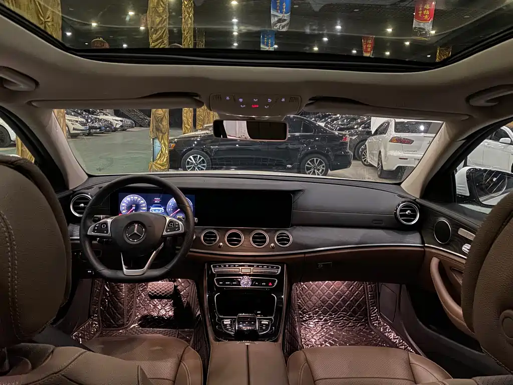 Mercedes-Benz E-Class — миниатюра 4