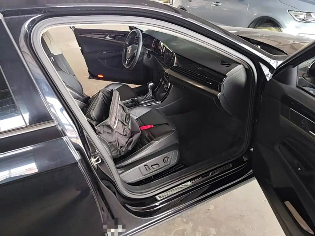 Volkswagen Passat — миниатюра 9