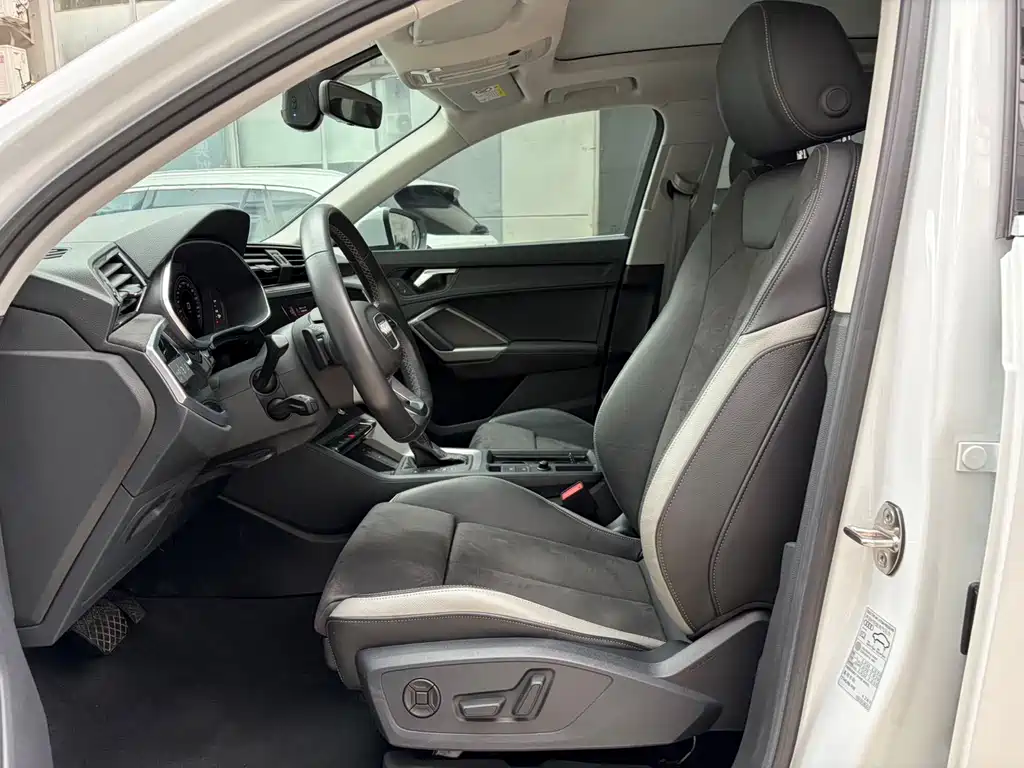 Audi Q3 — миниатюра 6