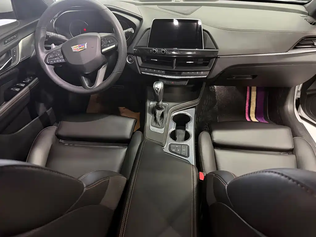 Cadillac CT4 — миниатюра 9