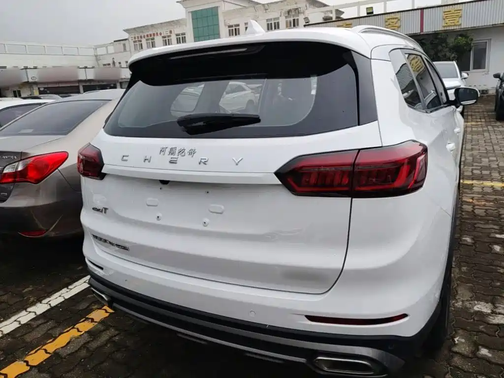 Chery Tiggo 8 Plus 2021 — фото 5