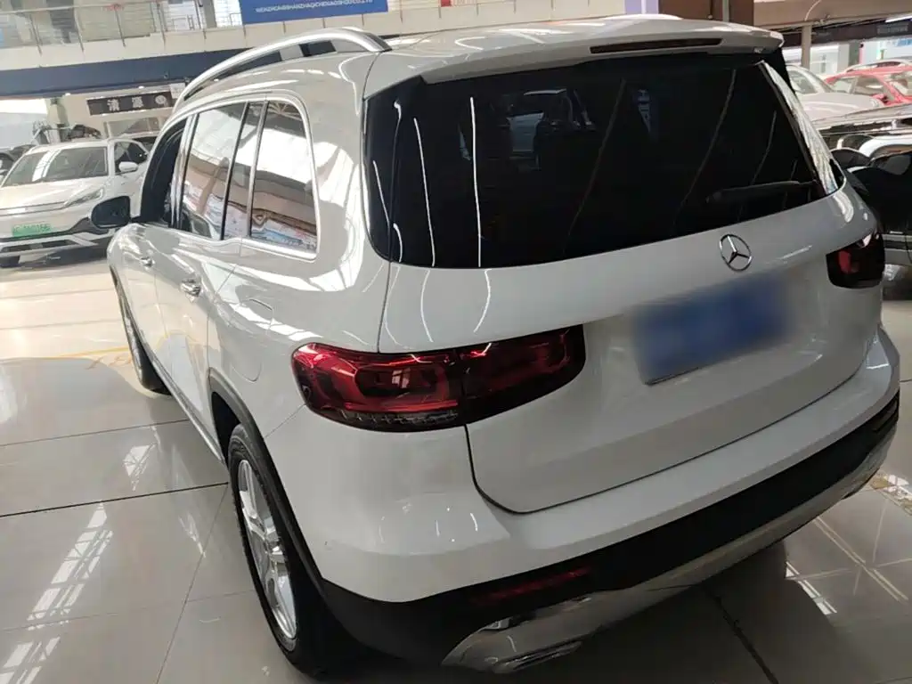 Mercedes-Benz GLB — миниатюра 5
