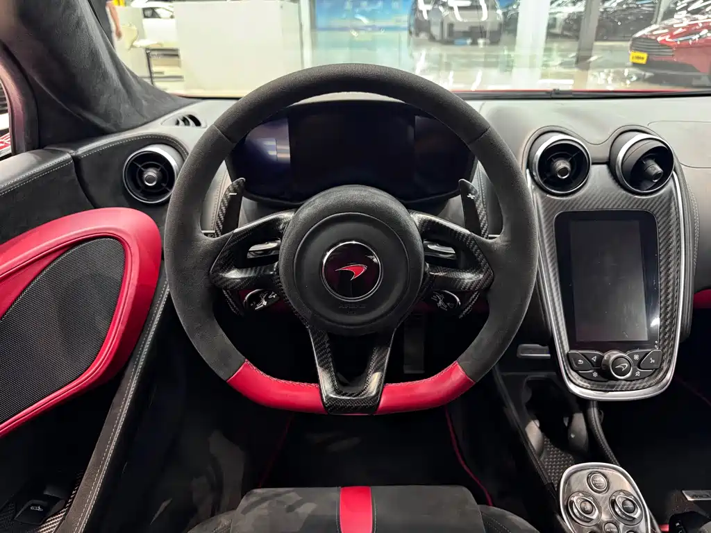 McLaren 540C — миниатюра 4