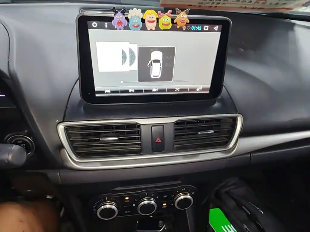 Mazda 3 Axela — миниатюра 13
