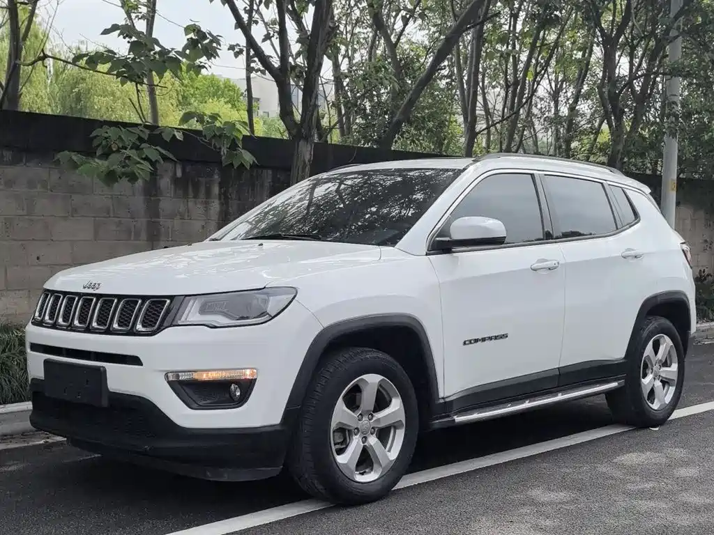 Купить Jeep Compass